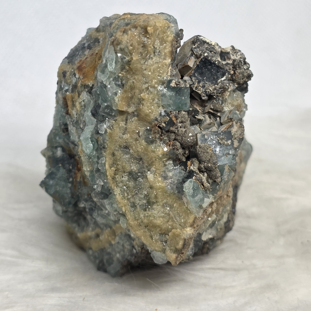 Raw Cubic Blue Green Fluorite Cluster – UV Reactive. Crystal Collector - Picture 4 of 10